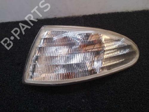 Used Left front indicator Left front indicator FORD MONDEO I (GBP) [1993-1996] 6332061 6332061