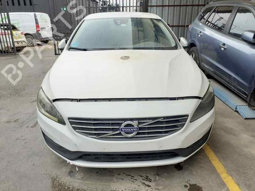 VOLVO V60 I (155) 2233905