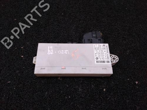 Used Control unit BMW 1 (E81) 116 i (115 hp) 10987864