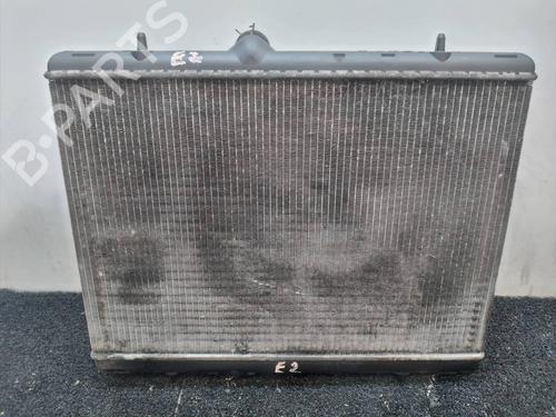 Used Water radiator Water radiator 10165281 10165281