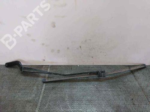 Used Front wipers mechanism Front wipers mechanism FORD FIESTA VI (CB1, CCN) 1.25 (82 hp) 6616460 6616460