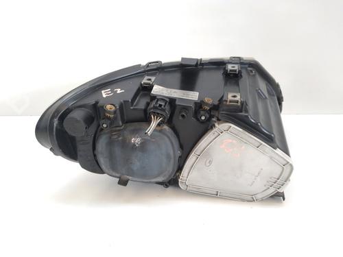 Left headlight CHRYSLER VOYAGER IV (RG, RS) 2.8 CRD | BP19088383C28 