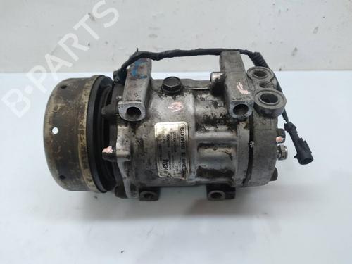 Used AC compressor CHRYSLER VOYAGER / GRAND VOYAGER III (GS_, NS_) 2.5 TD (116 hp) 1570557