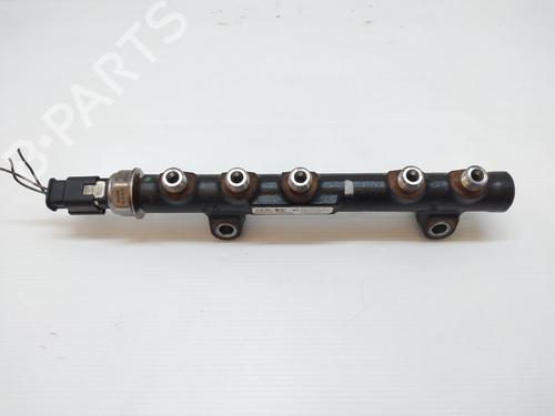 Used Injection rail PEUGEOT 308 SW I (4E_, 4H_) 1.6 HDi (92 hp) 29702885