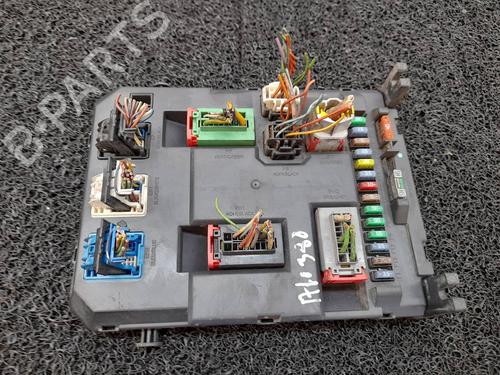fuse-box-citroen-c3-picasso-sh_-9664983480-2008-4414890 main image