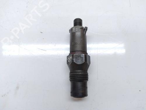 Injecteur FORD MONDEO II (BAP) 1.8 TD (90 hp) 13376969