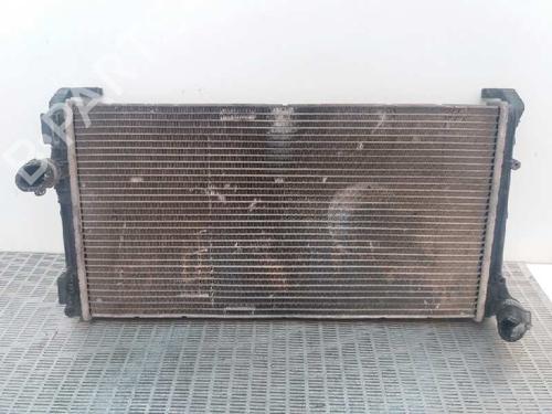 Used Water radiator Water radiator 1021895 1021895