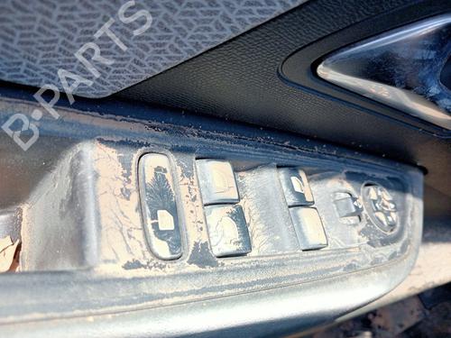 Pulsantiera anteriore sinistra CITROËN C4 III (BA_, BB_, BC_) [2020-2026]  32016481