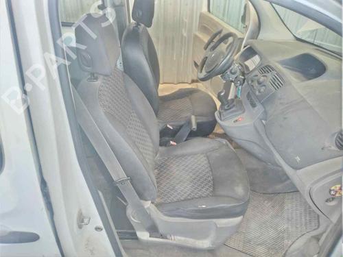Used Right front seat RENAULT KANGOO / GRAND KANGOO II (KW0/1_) 1.5 dCi 85 (KW0K, KW0L, KW0B) (86 hp) 20125251