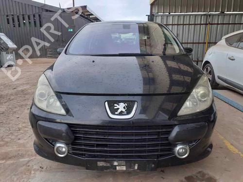 Left taillight PEUGEOT 307 (3A/C) | BP32009051C34