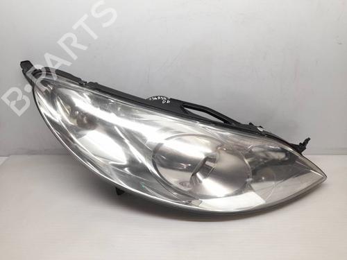 Used Right headlight PEUGEOT 407 SW (6E_, 6D_) 2.2 (158 hp) 28501824