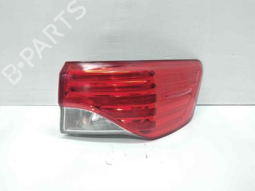 right-taillight-toyota-avensis-saloon-_t27_-2008-2009-2010-2011-2012-2013-2014-2015-2016-2017-2018-29607697 main image