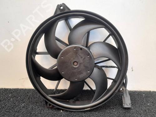 Used Radiator fan Radiator fan 7255578 7255578