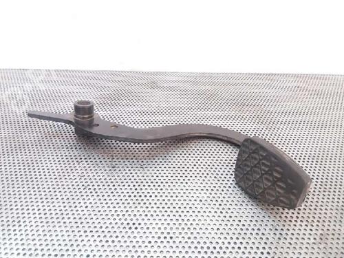 Used Break pedal Break pedal MERCEDES-BENZ SPRINTER 2-t Van (B901, B902) [1995-2006] 8767877 8767877