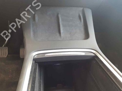 Armrest / Center console TESLA MODEL Y (5YJY)  | BP29532490I20 