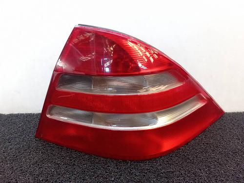 Used Right taillight MERCEDES-BENZ S-CLASS (W220) S 320 CDI (220.026, 220.126) (197 hp) 8881673