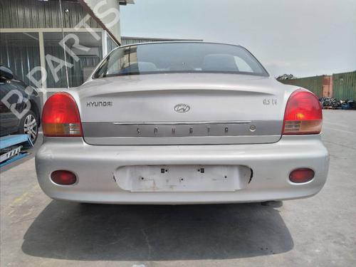 Køler HYUNDAI SONATA IV (EF) 2.5 V6 24V | BP13711641M31 