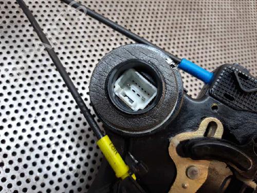Rear left lock TOYOTA AVENSIS Estate (_T25_) 2.0 D-4D (CDT250_, CDT250R) | BP4421323C100 