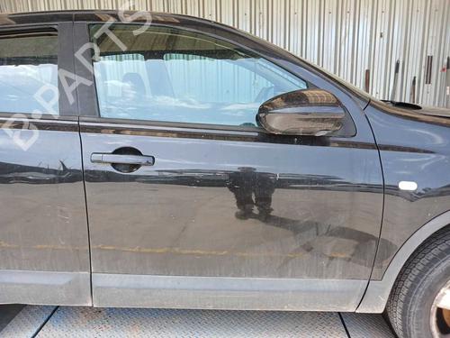 Used Right front door Right front door 38592273 38592273