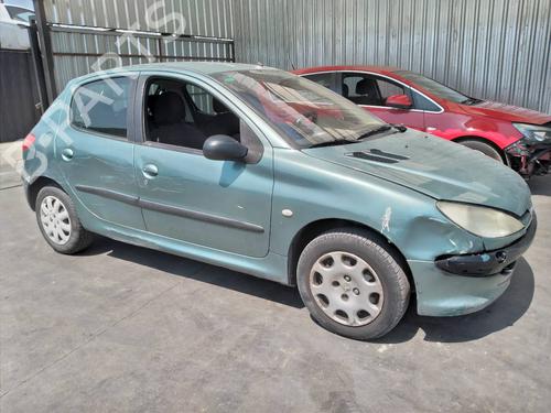 Fuse box PEUGEOT 206 Hatchback (2A/C) 1.4 HDi eco 70 | BP9954178E1 