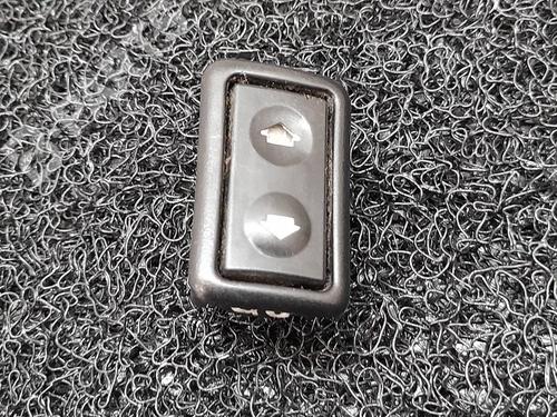 Used Right front window switch Right front window switch BMW 3 Touring (E36) 318 tds (90 hp) 8221176 8221176