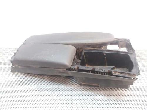 Used Armrest / Center console Armrest / Center console 7152116 7152116