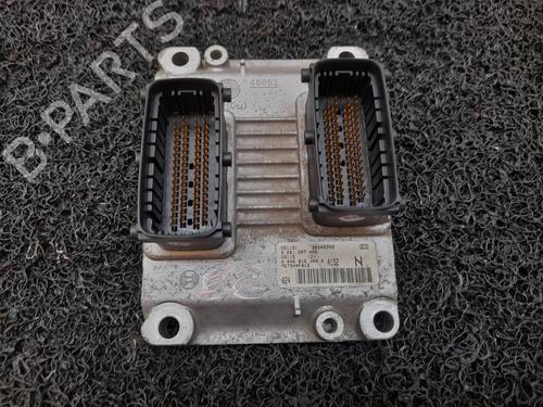 Computer motormanagement FIAT STILO (192_) 1.2 16V (192_XA1B) (80 hp) 8111451