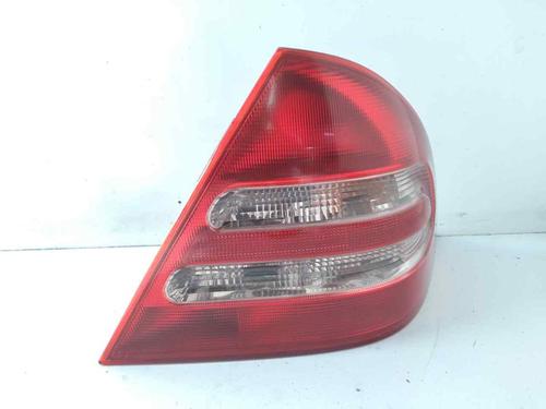 Used Right taillight MERCEDES-BENZ C-CLASS (W203) C 220 CDI (203.006) (136 hp) 23331147