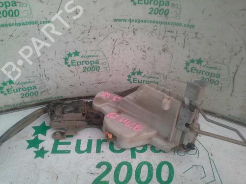 front-right-lock-suzuki-liana-hatchback-16-4wd-2001-591530 main image