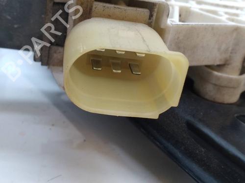 Front left window mechanism BMW 3 (E90) 320 d | BP9956813C22 - Image 4