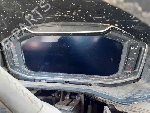 kombinert-instrument-audi-a1-sportback-gba-2018-28680995 main image