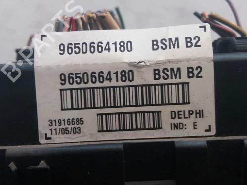 Fuse box PEUGEOT 307 Break (3E) 2.0 HDI 90 | BP4073848E1 