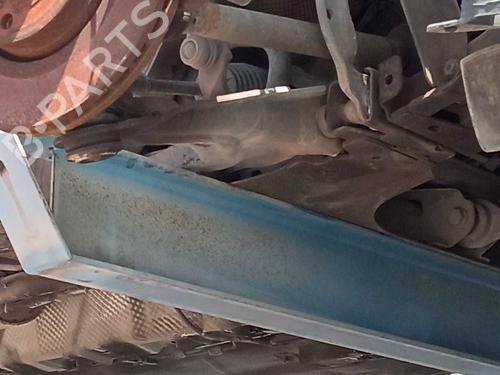 Used Right front suspension arm Right front suspension arm 38439877 38439877