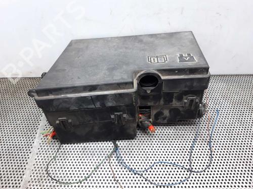 Zekeringkast FORD C-MAX (DM2) 1.6 TDCi (109 hp) 4757764