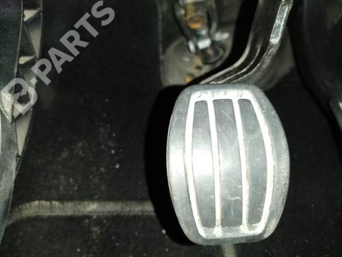 Used Break pedal Break pedal PEUGEOT 3008 II SUV (MC_, MR_, MJ_, M4_) 1.2 THP/ PureTech 130 (MRHNSM, MRHNSU, MRHNSJ, MRHNYW,... (131 hp) 8768454 8768454