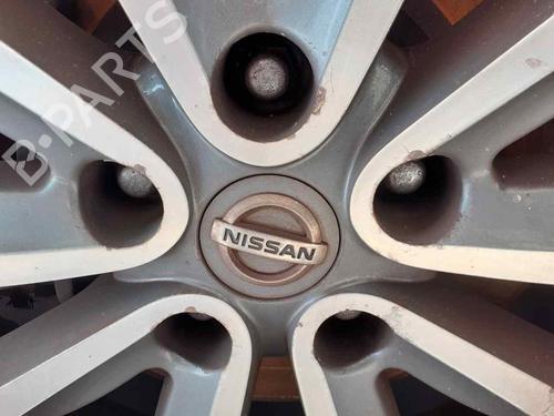 Venstre Styrespindel lagerhus NISSAN QASHQAI I (J10, NJ10) 2.0 (141 hp) 30055250