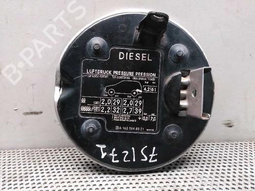 Fuel flap MERCEDES-BENZ M-CLASS (W163) ML 270 CDI (163.113) | BP5400568C131 