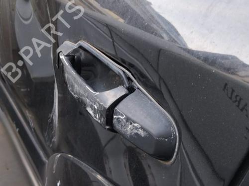 Used Rear left exterior door handle KIA SORENTO I (JC) 2.5 CRDi (170 hp) 15911616