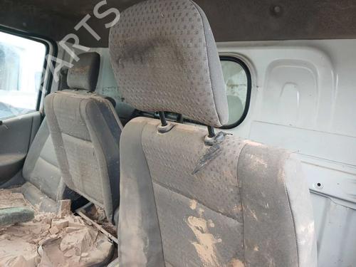 Used Left front seat Left front seat 39168862 39168862
