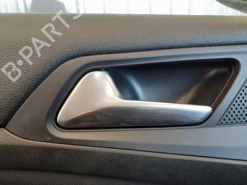 Used Front left interior door handle Front left interior door handle 23453212 23453212