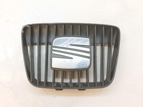 Grill Grill SEAT CORDOBA (6K2) 1.4 (60 hp) 1384861 1384861