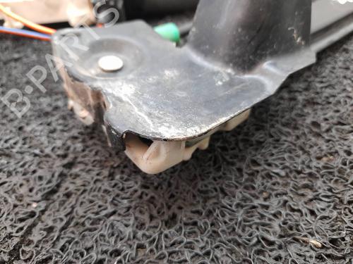 Front right window mechanism LAND ROVER FREELANDER I (L314) 2.0 DI 4x4 | BP8679882C23 