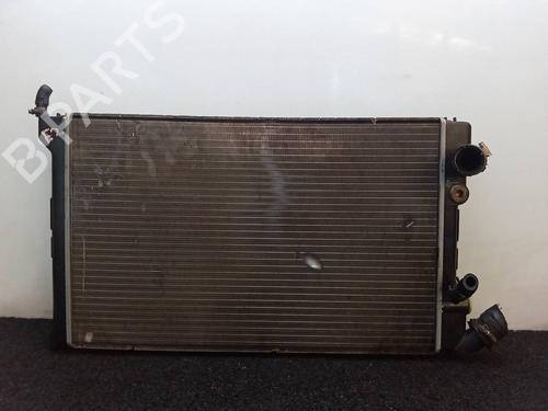 Used Water radiator PEUGEOT 605 (6B) 2.1 TD 12V (109 hp) 9501899