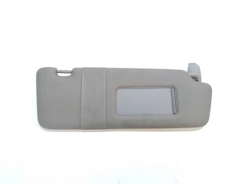 Used Right sun visor Right sun visor 13706423 13706423