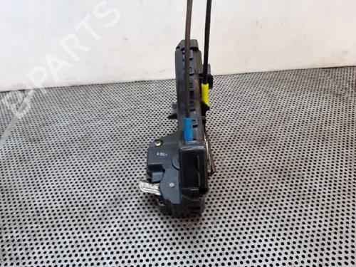 Front right lock TOYOTA AVENSIS Estate (_T25_) 2.0 D-4D (CDT250_, CDT250R) | BP4421320C97