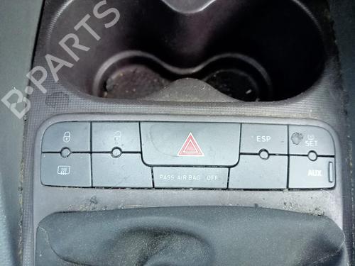 Used Warning switch SEAT IBIZA IV SC (6J1, 6P5) [2008-2018]  30939829