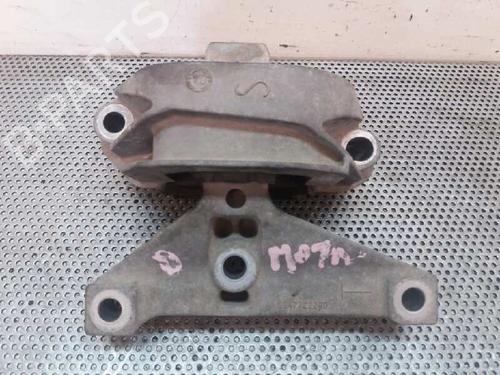 Used Engine mount Engine mount 10243551 10243551