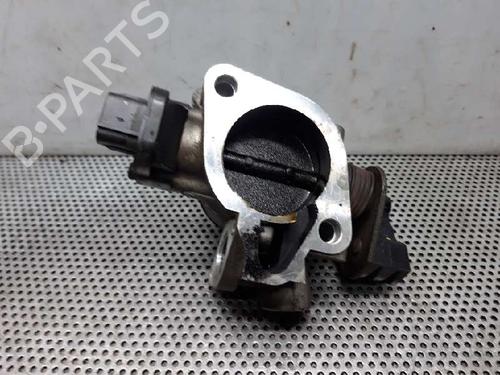 Throttle body CHRYSLER VOYAGER / GRAND VOYAGER III (GS_, NS_) 2.4 i | BP4959189M82