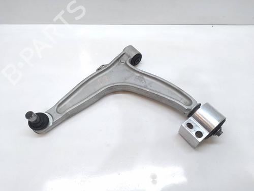 Used Left front suspension arm Left front suspension arm 17719766 17719766