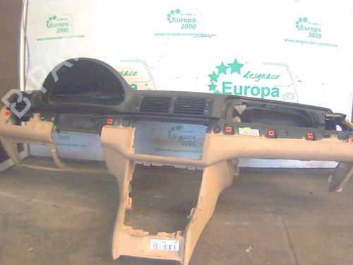 Tablier Tablier BMW 3 Touring (E46) 320 d (150 hp) 588795 588795